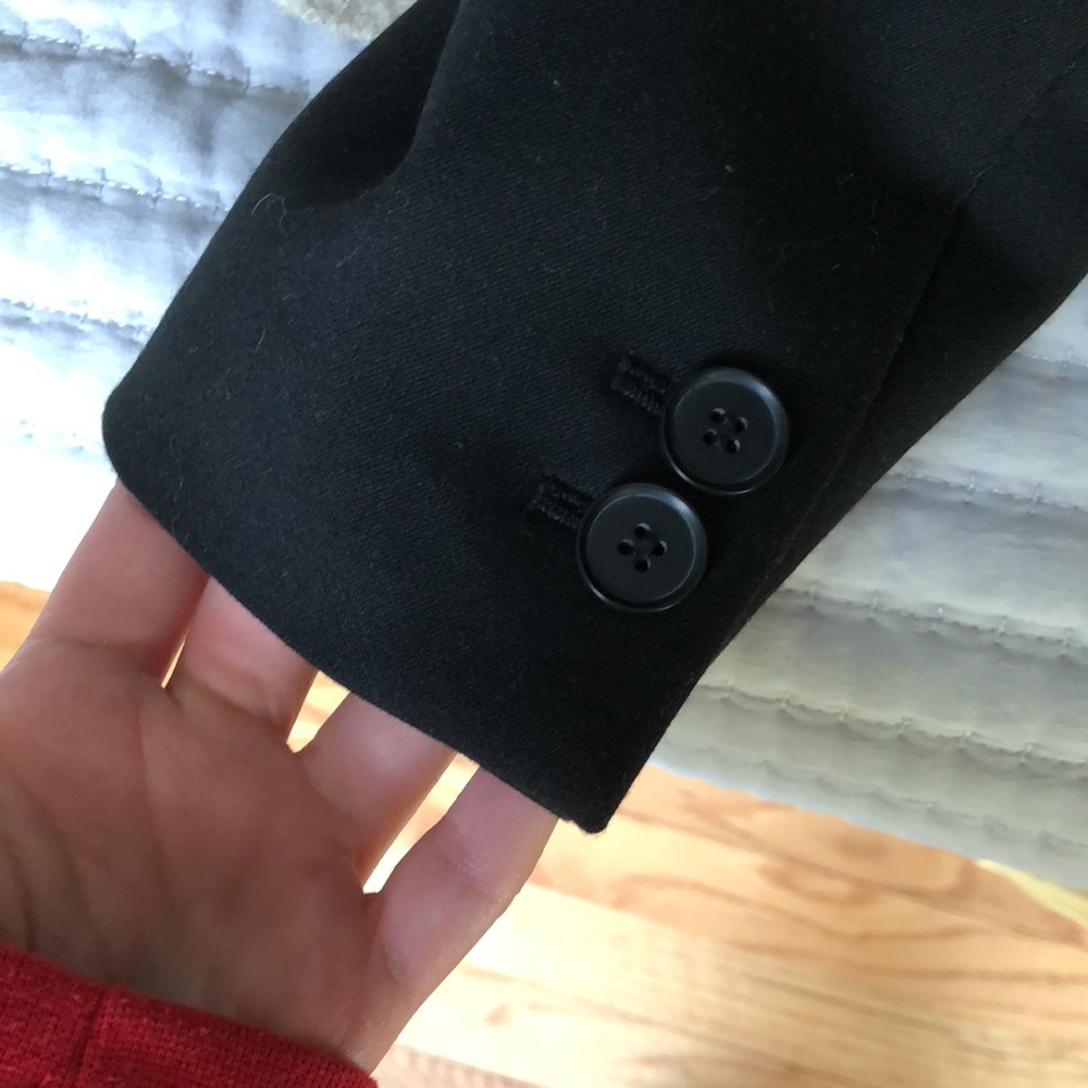 Classic Ann Taylor Black Blazer - Picture 6 of 7